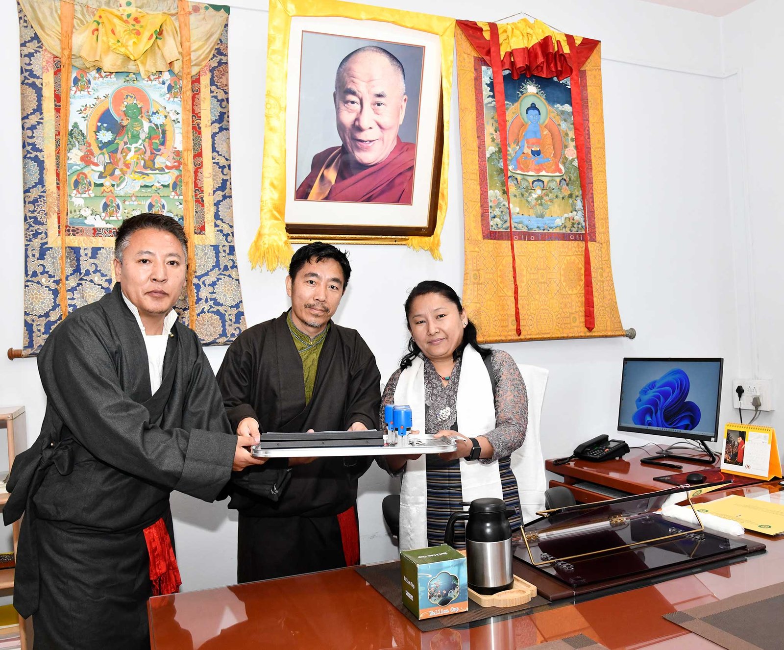 Read more about the article Handing and Taking Over Ceremony of Men-Tsee-Khang’s Outgoing and New Director