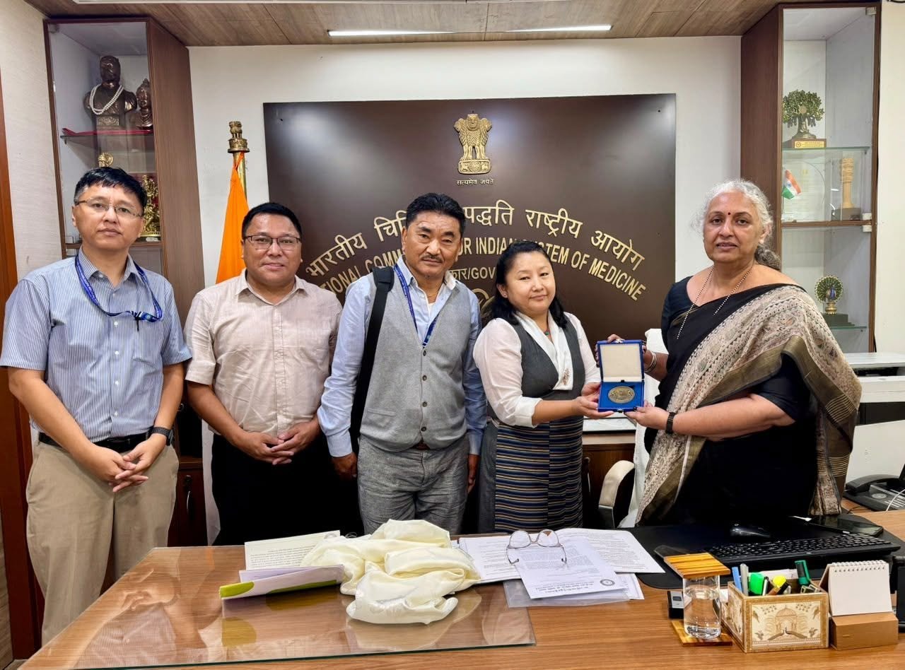 Read more about the article The Director paid a visit to the leadership of National Commission for Indian System of Medicine (NCISM)